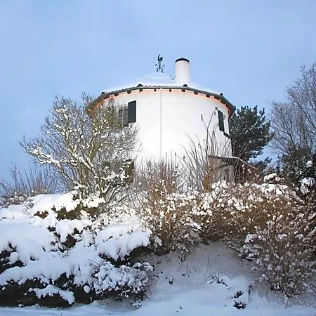 לינה וארוחת בוקר De Witte Molen 4*